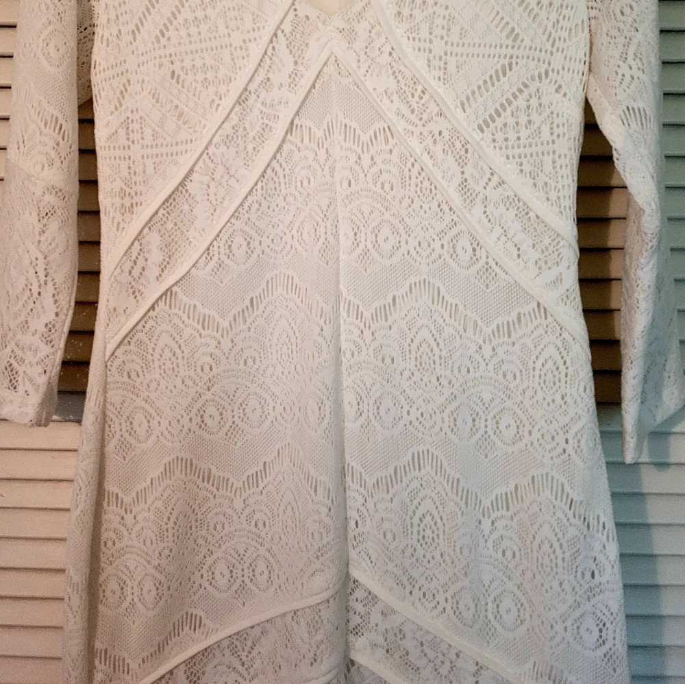 Forever 21 White Lace Midi Dress - Picture 4 of 11